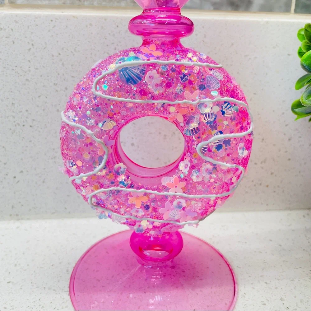 NEW Pink Glass Donut Taper Candle Holder Glitter Sequin Accents‎ Kitsch Decor